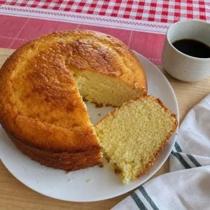 Bolo de Leite