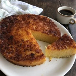 Bolo de Mandioca Simples
