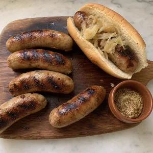 Linguiça Alemã Grelhada (Bratwurst)
